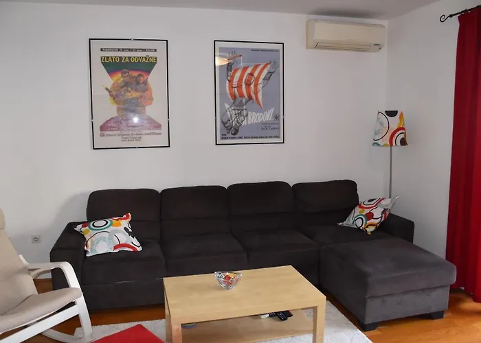 Apartman Tina Apartman *