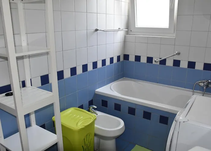 Apartman Tina *